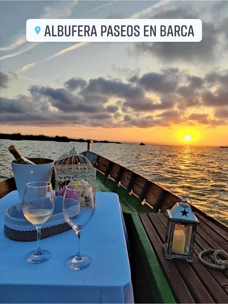 Reservar un paseo en barco para grupos